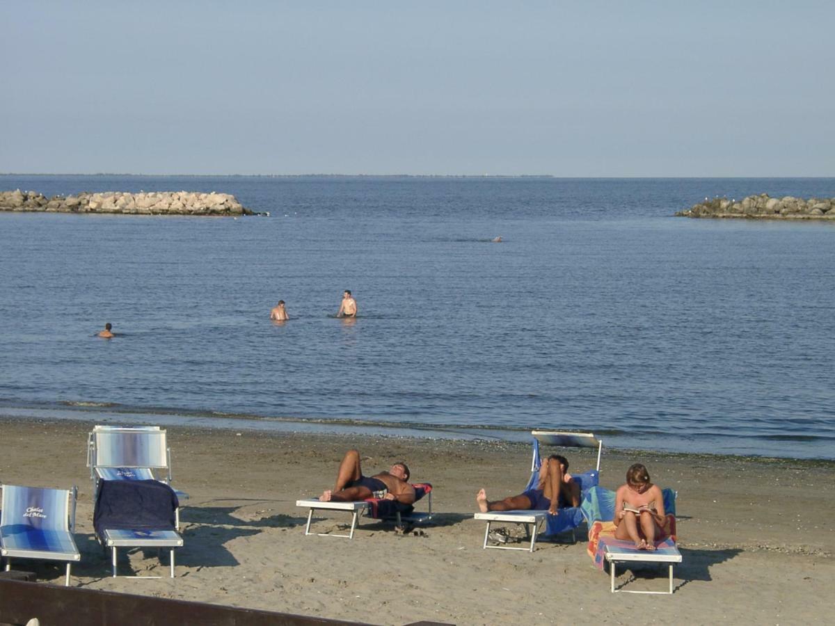 Appartamenti Ponente Lido delle Nazioni Luaran gambar